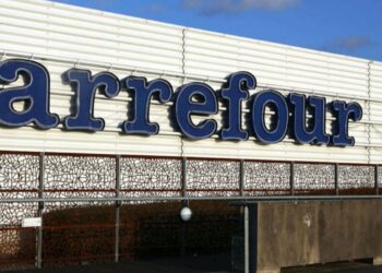 Carrefour vende el bogavante rebajado más buscado para la Navidad