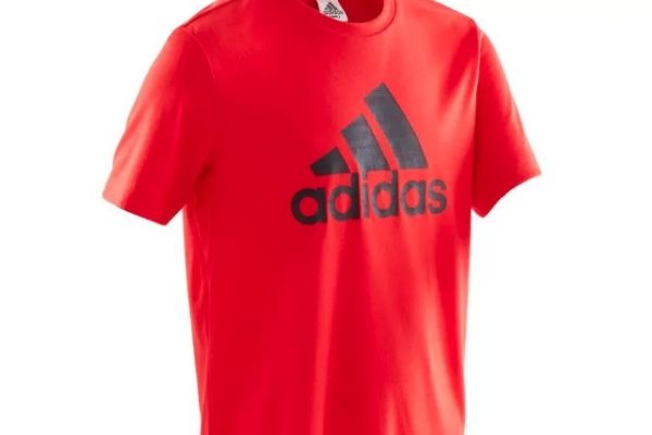 Decathlon vende la camiseta de Adidas para niños a un precio mínimo esta Navidad