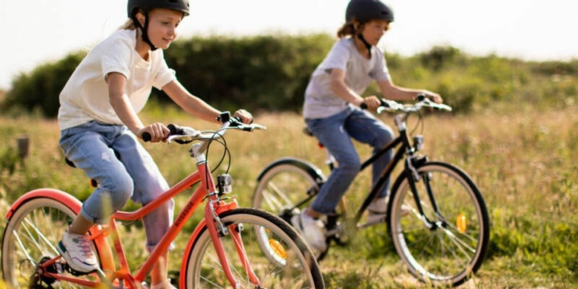 Decathlon tiene la bicicleta para niños con mejor valoración para  circular por toda clase de caminos