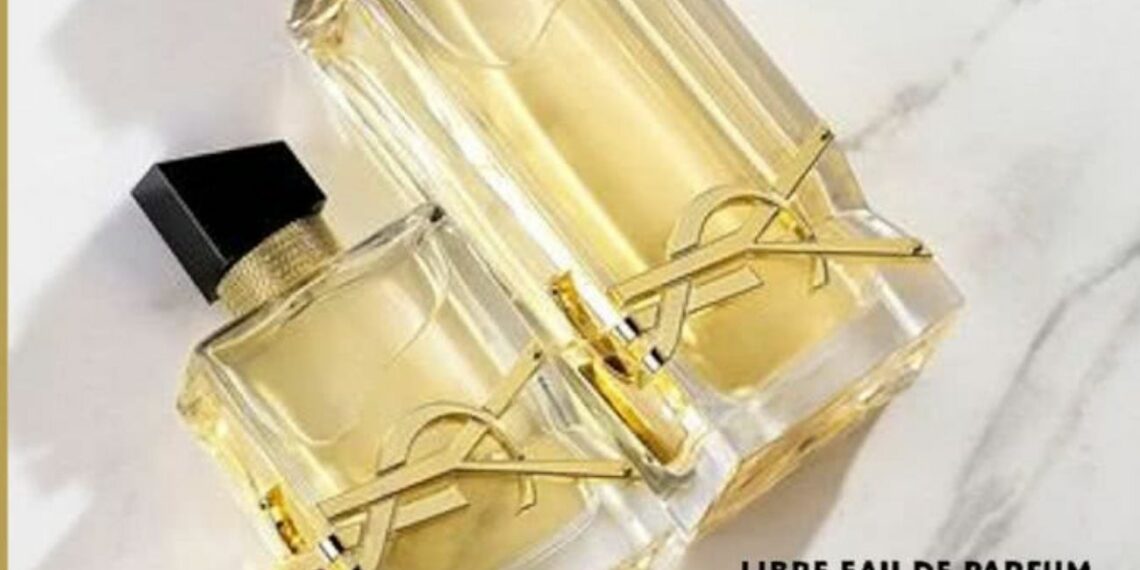 Reparten muestras gratis de perfume  Libre de YSL