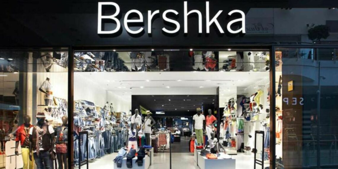 Los vestidos de moda de Bershka por menos de 10€