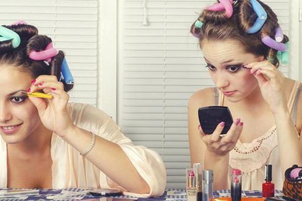 Cómo te Maquillas errores a evitar para no parecer mayor y cansada