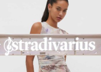 El vestido de Stradivarius tiene estilo y precio único por menos de 16 €