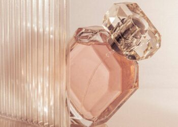 Perfume Ella Ella de Cacharel consigue tu muestra gratis en El Corte Inglés