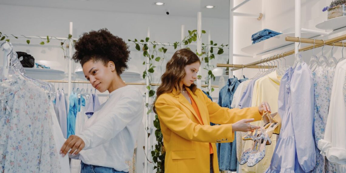Inditex lanza nuevas ofertas de empleo en todas sus marcas y busca personal en toda España