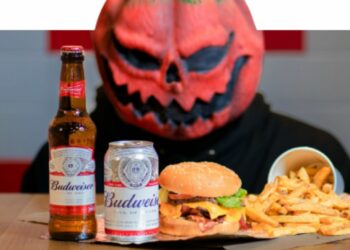 Carrefour y Budweiser regalan 50 cenas dobles en Five Guys