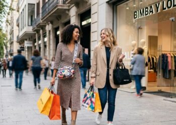 Rebajas de BIMBA Y LOLA: las mejores ofertas en bolsos, ropa y accesorios con descuentos de hasta el 50%